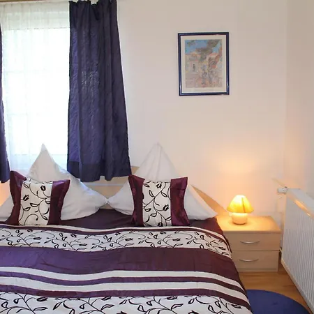 Schoene In Mit Sauna U Whirlpool Apartment *
