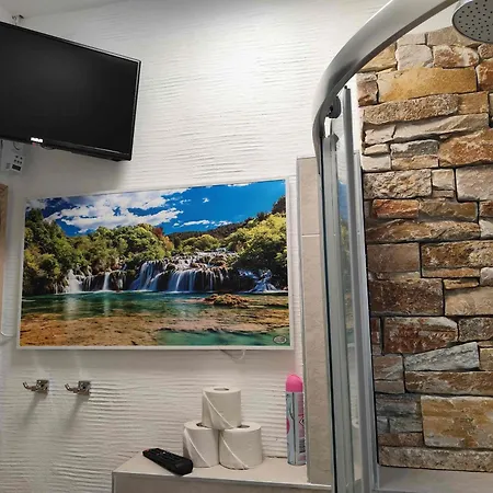 Schoene In Mit Sauna U Whirlpool